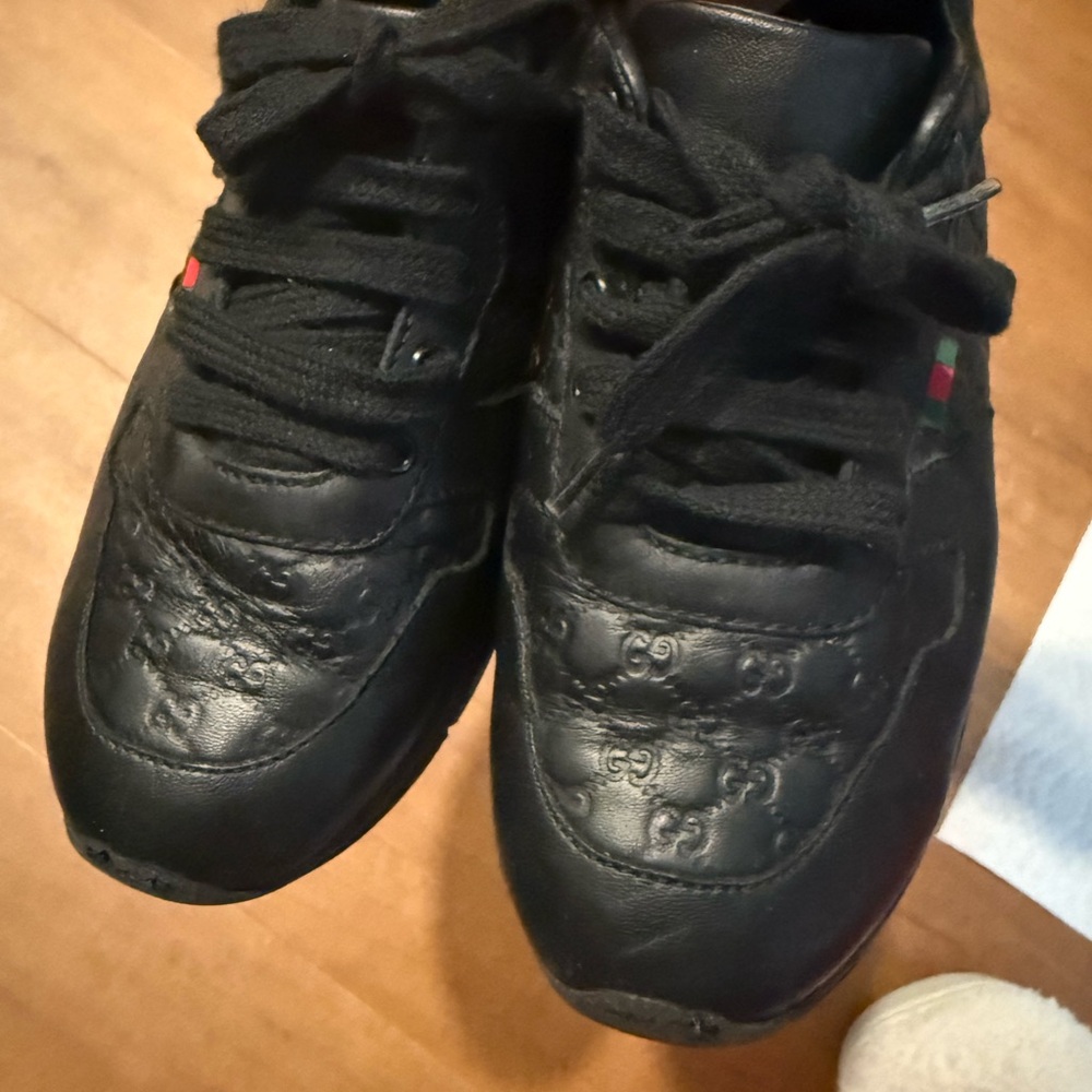Gucci Boys Black Leather Sneakers